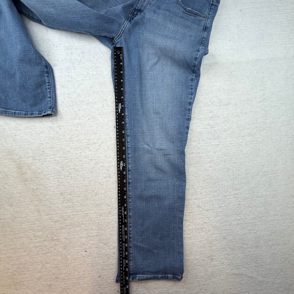 Levi's 505 Straight Leg Jeans Women's Size 12 Medium Wash Denim - Picture 7 of 8